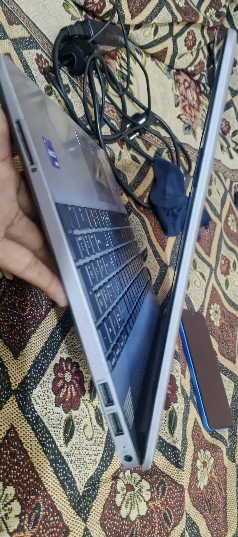 HP 250 G8 Notebook  PCProcessor: Intel Core i7 3