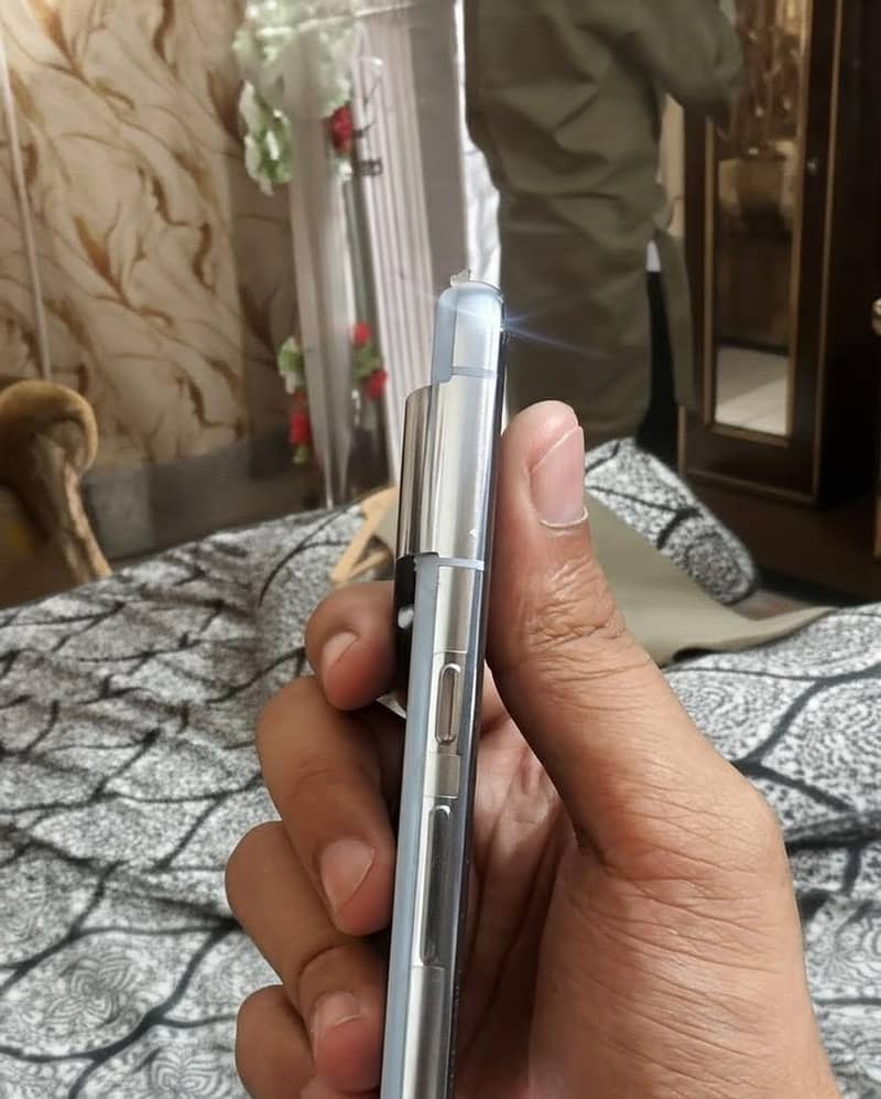 Google Pixel 8 Pro 1