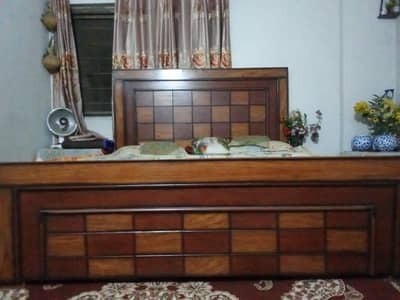 Only Bed For Sale No Crack All ok