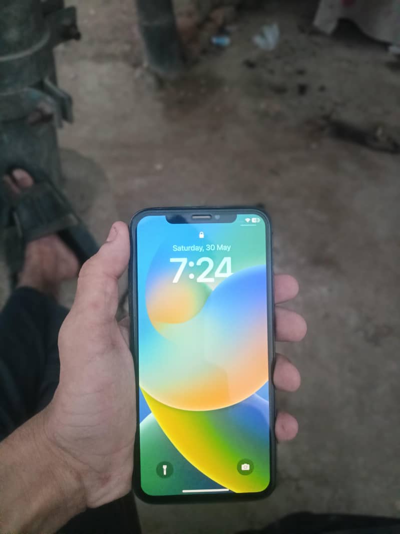 Apple iPhone X 1