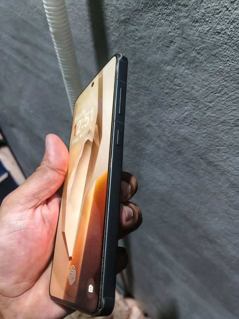 One Plus 13R 4