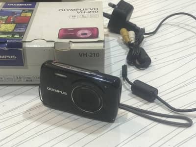 black digital camera