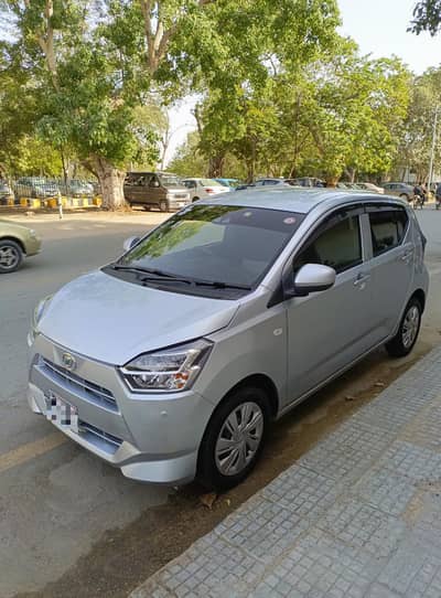 Daihatsu Mira 2021