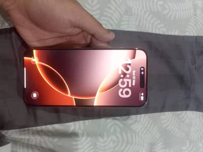 Apple iPhone 16 Pro Max