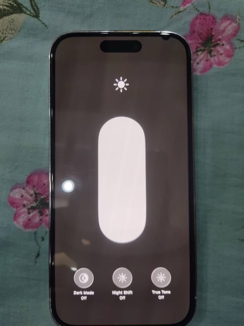 iPhone 14 Pro 1