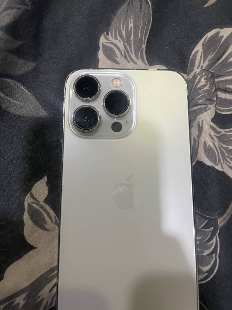 iphone 13 pro 6