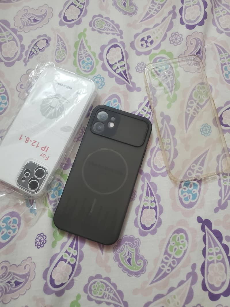 Apple iPhone 12 5