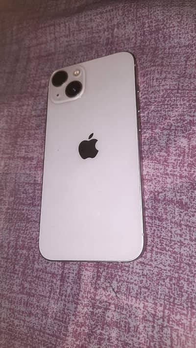 Apple iPhone 13