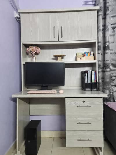 Study Table/ Computer desk