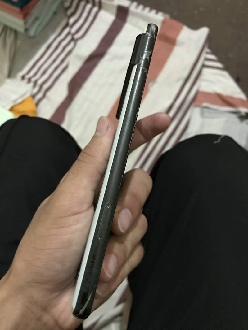 Google Pixel 6 3