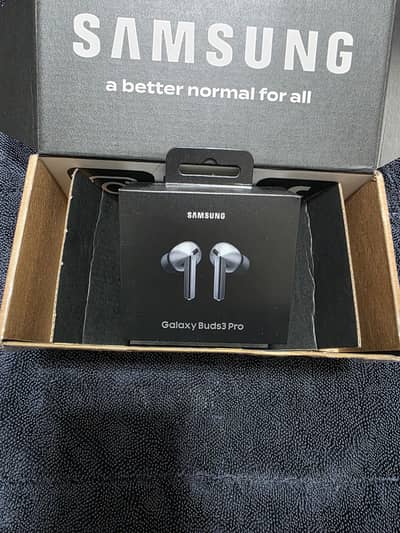 Samsung Galaxy Buds 3 Pro Silver Brand new Sealed Original