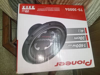 pioneer woffer + amplifier