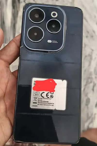 Infinix Hot 40