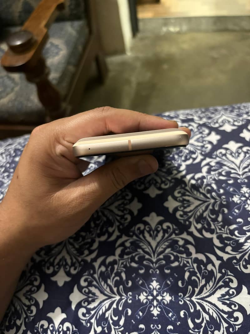 Google Pixel 8 1