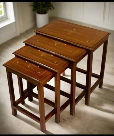 Wooden Nesting table