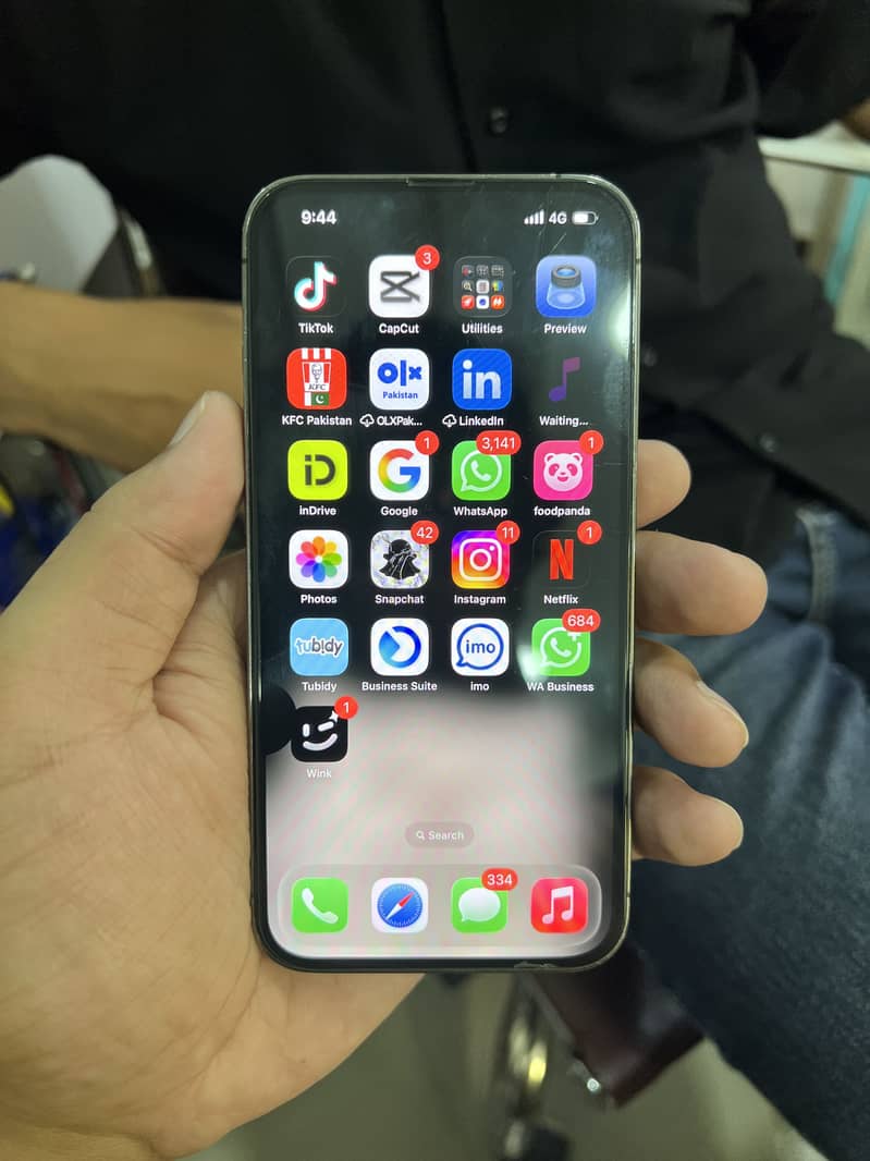 Apple iPhone 13 Pro 1