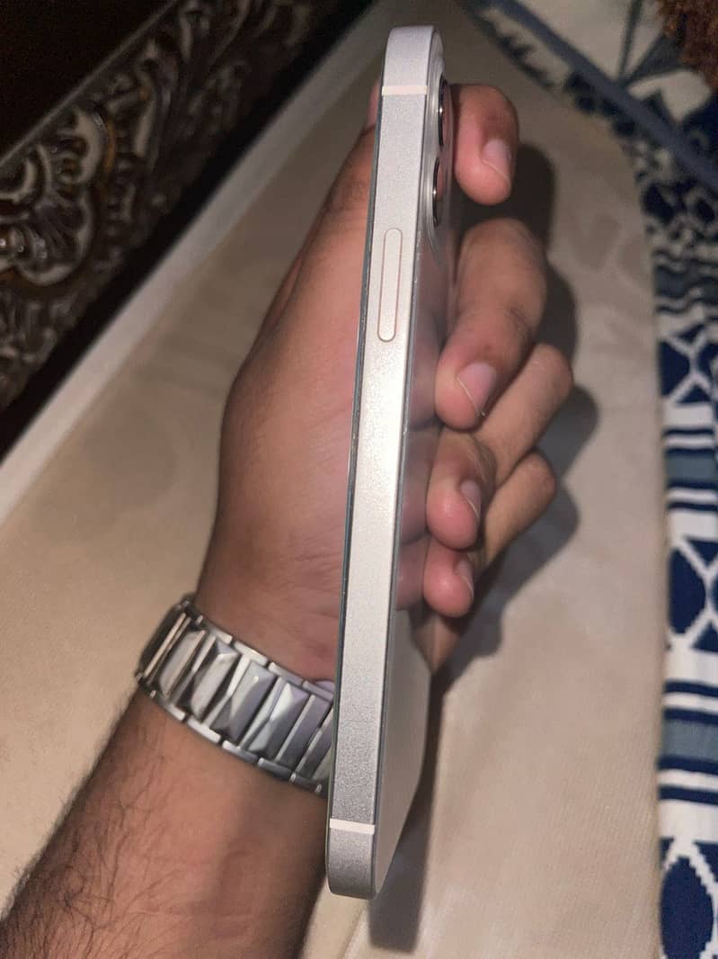 Apple iPhone 12 3
