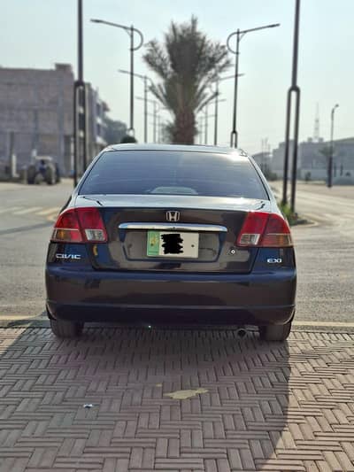 Honda Civic EXi 2005