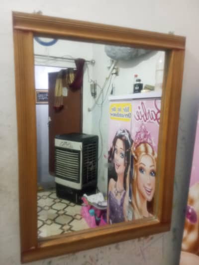 Full Size Mirror Woth wooden Size Coverd Urgent For Sale