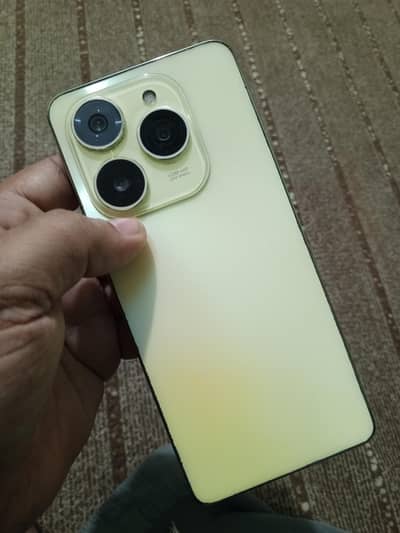 Tecno spark 20 pro 03092092662