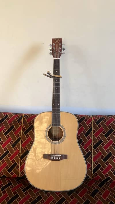 DISC Eko Laredo Acoustic Guitar with Fast Lok Technology