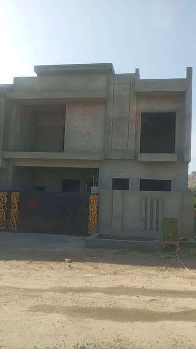 Gray Structure for sale B17 Owner Made
