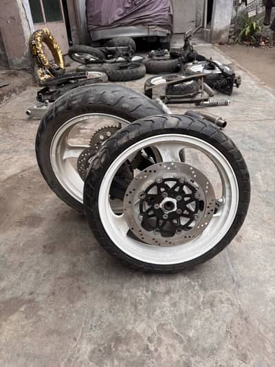 HEAVY BIKE RIMS SWINGARM SHOKS AND SUSPENTION FOR SALE