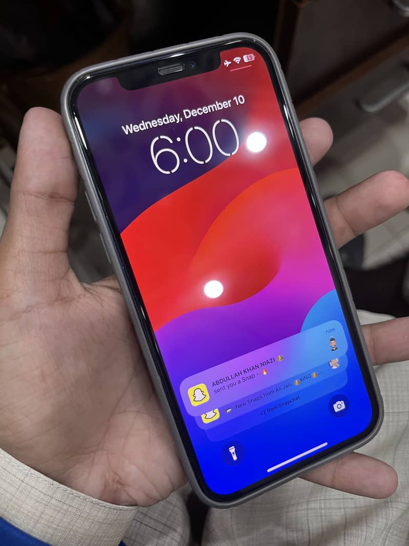 Apple iPhone 12 1