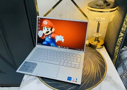 Dell Slim 11th Gen C-i5 Narrow Border LED IPS HD Light Wait Laptop