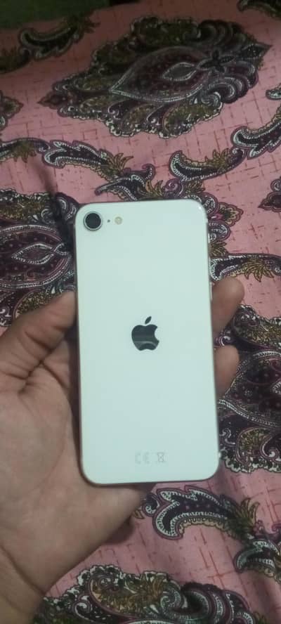 Apple iPhone SE
