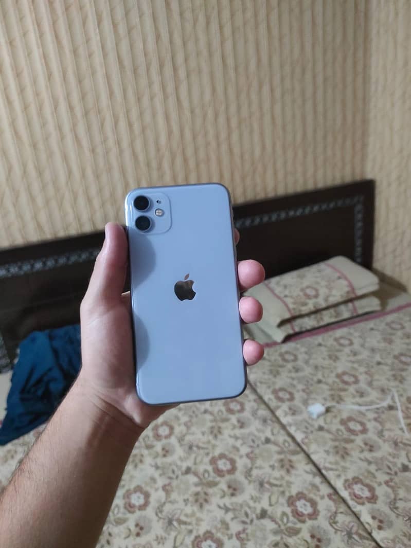 Apple iPhone 11 0