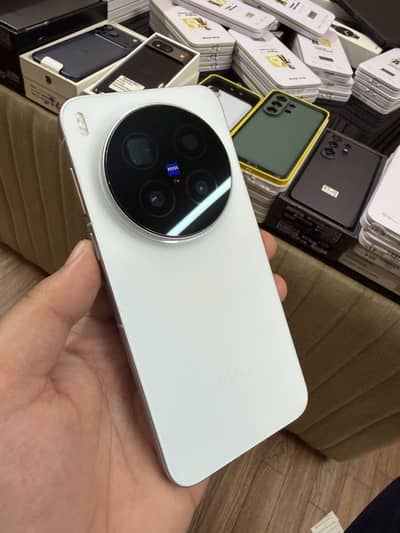 Vivo X300 Pro 16GB 512GB Global Non PTA Non Active Brand New