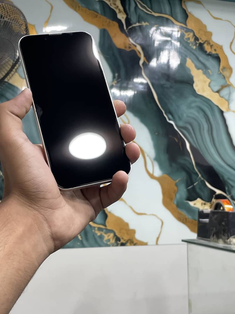 IPHONE 13 JV 4