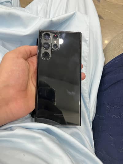 Samsung Mobile S22 Ultra minor dot /shade /line