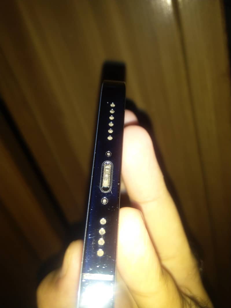 iPhone 12 Pro Max 3
