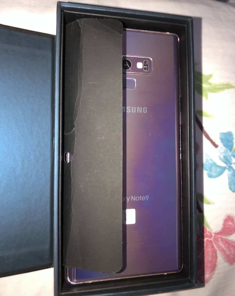 Samsung Mobile Note 9 15