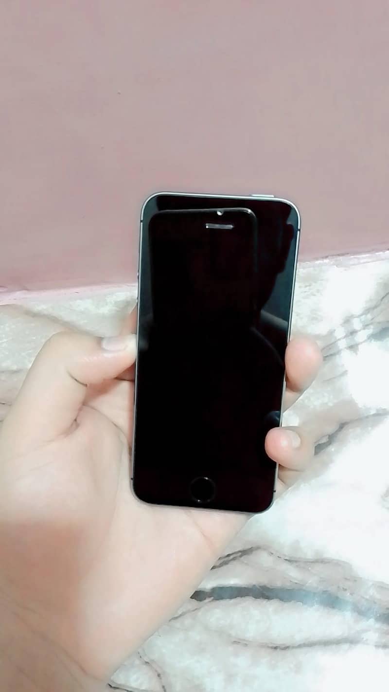 iPhone 5s. 5