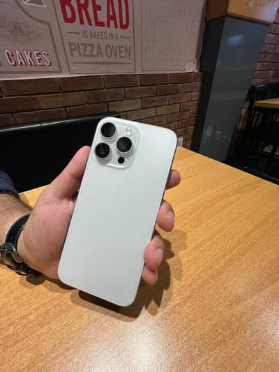Apple iPhone 15 Pro Max