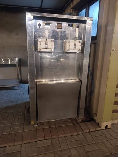 double head phase 3 ice cream machine