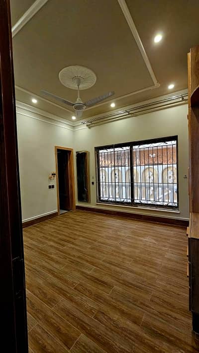 40x80 14 Marla Brand New House For Rent G-13