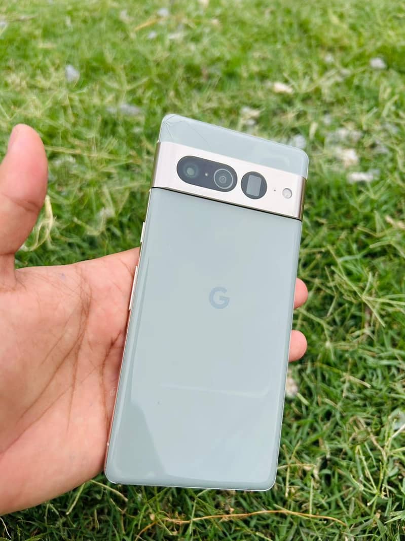 Google Pixel 7 Pro 0
