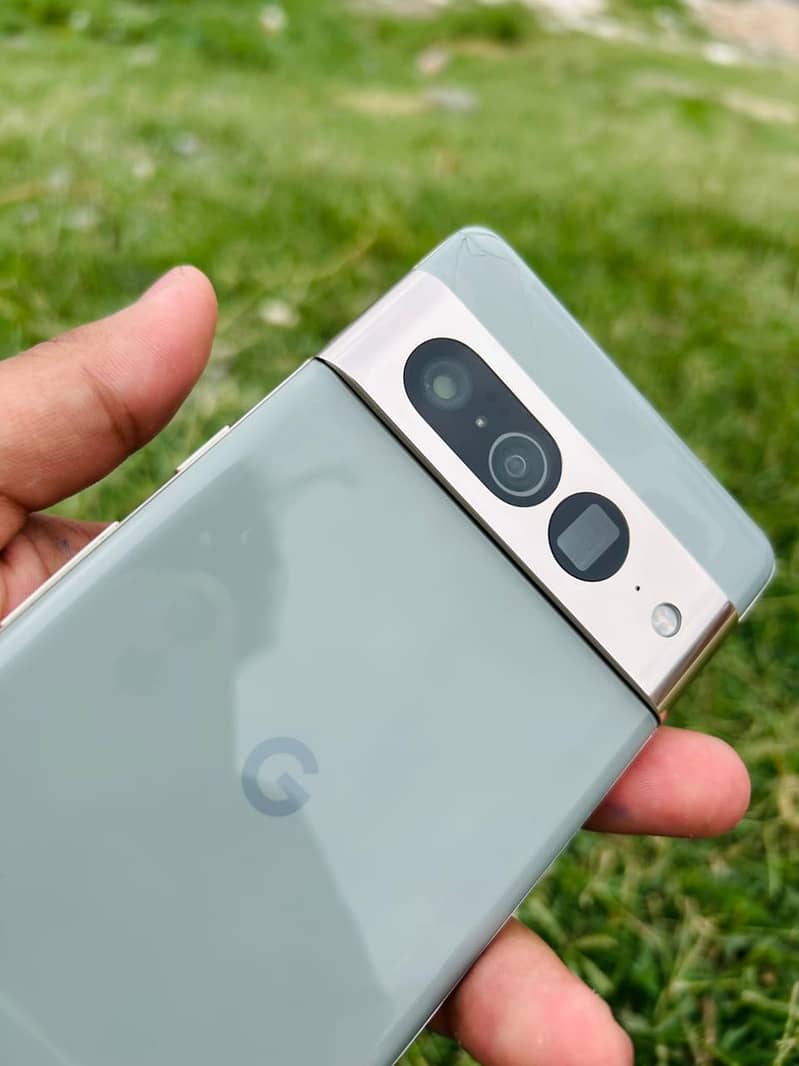Google Pixel 7 Pro 6