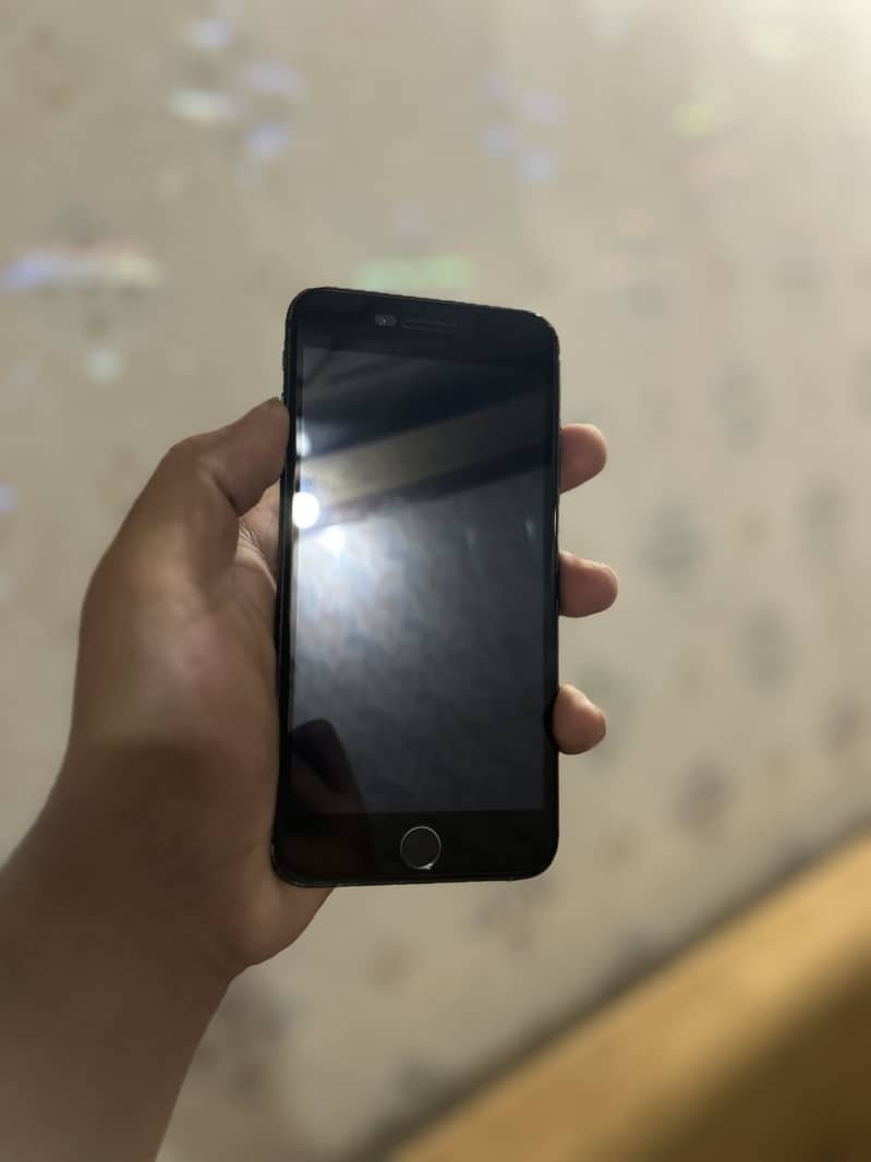 iPhone 7 Plus 1