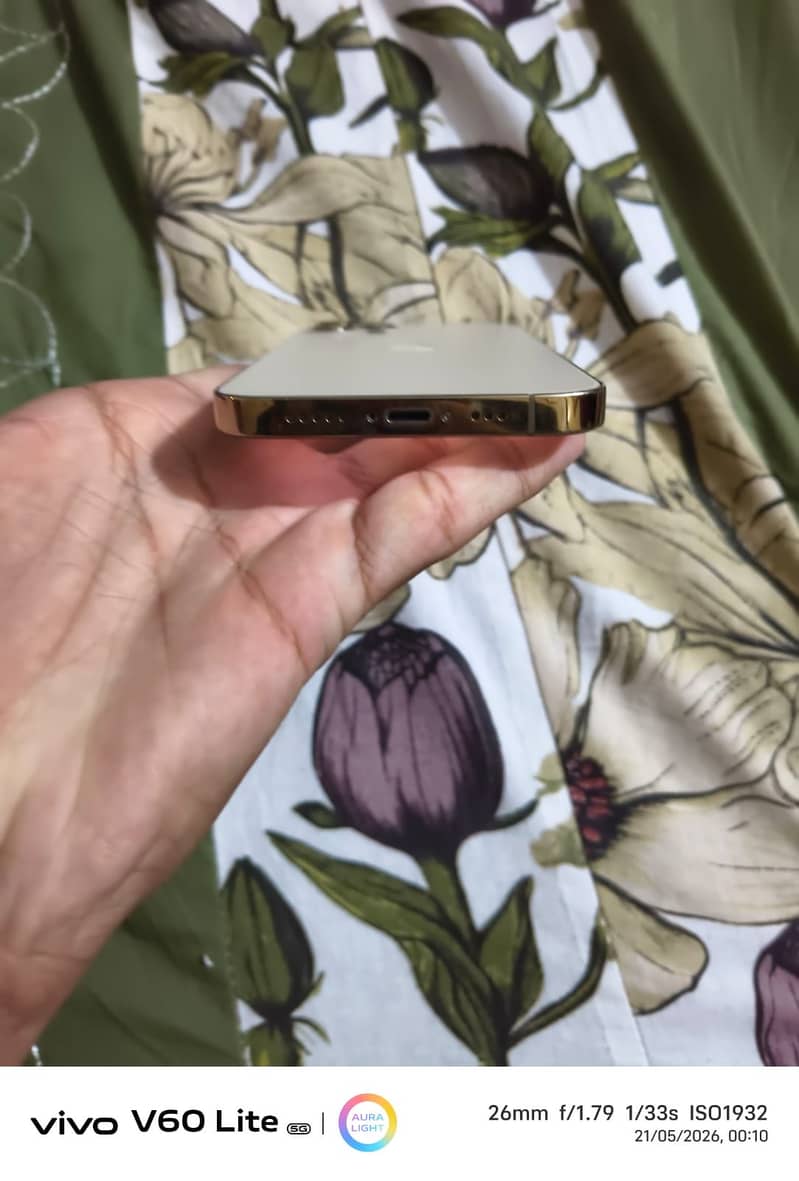 Apple iPhone 12 Pro 4