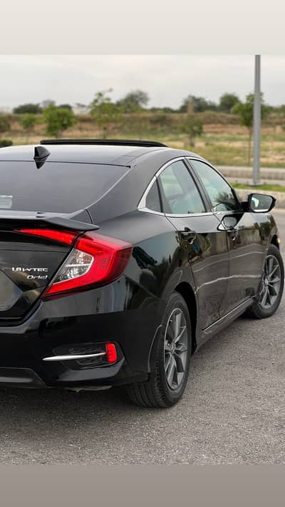 Honda Civic Oriel 2020