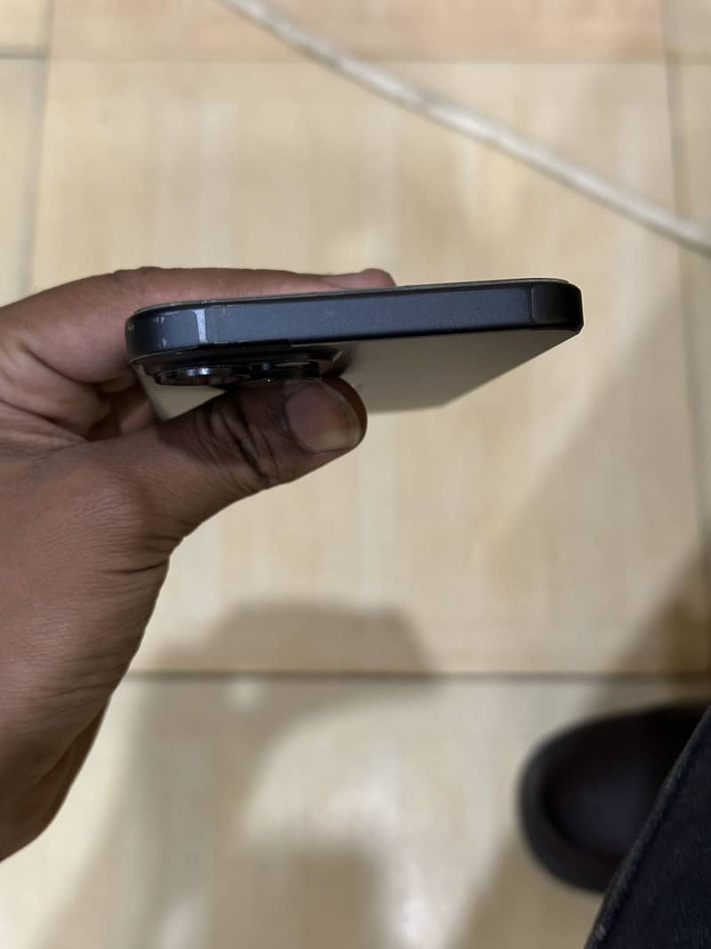 iphone 15 plus 2