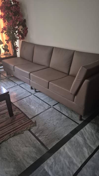 leather sofa plus a 4 seater