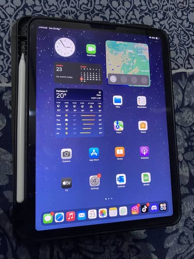 Ipad M1 Pro with apple pencil