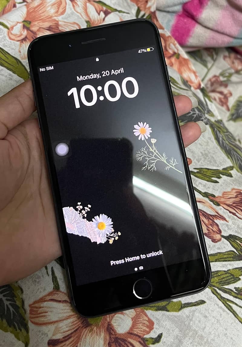 iPhone 8 Plus 0