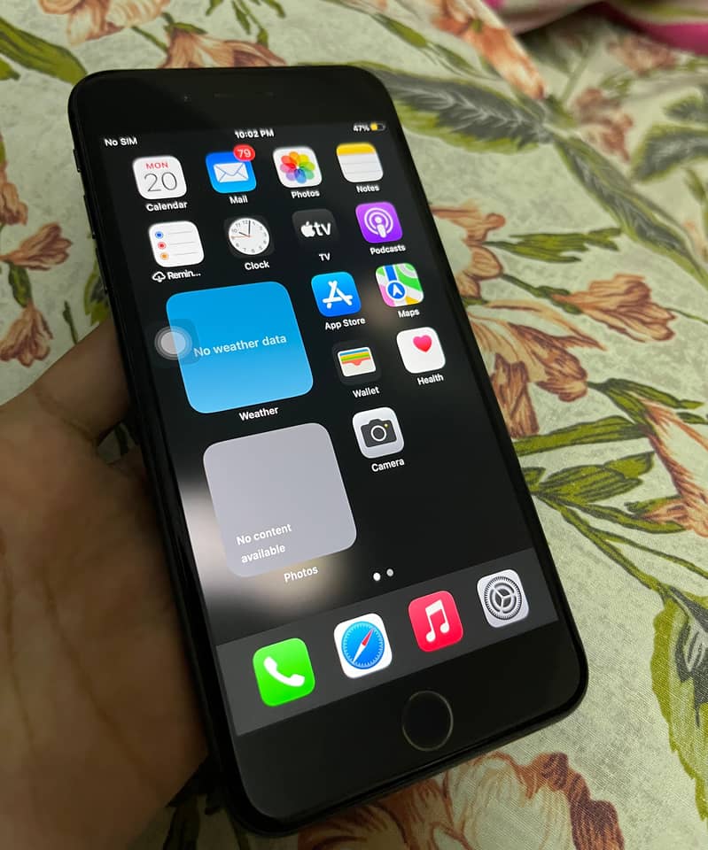 iPhone 8 Plus 4
